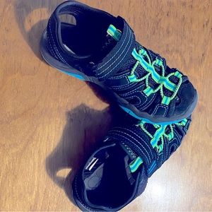 Brand new worn once boys scandal